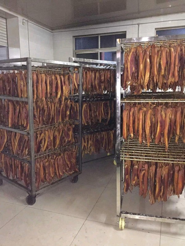 益陽瑪山產(chǎn)業(yè)機械有限公司，湖南益陽螺旋風(fēng)管廠家，熱風(fēng)食品烤房